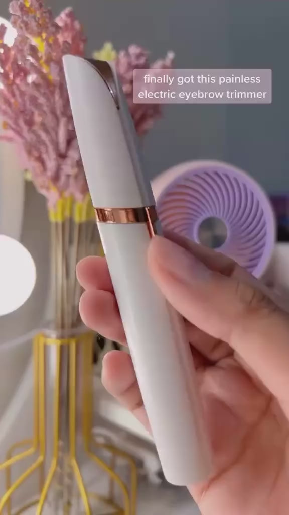 Flawless Eyebrow Trimmer